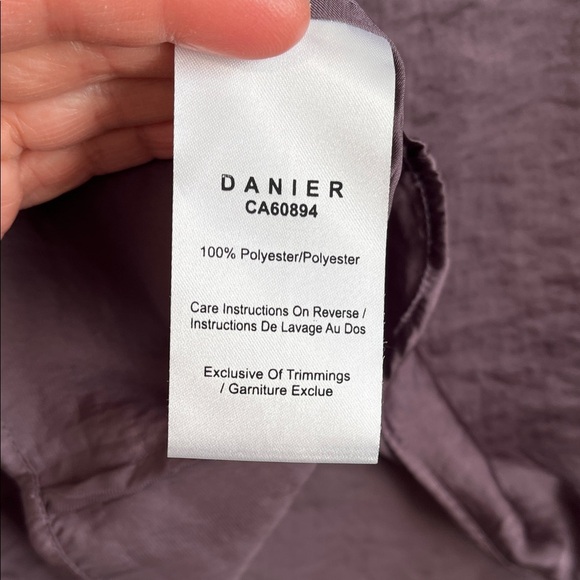 Danier NWOT Deep Purple Women's PAYNE Blouse, Size S - Picture 8 of 8
